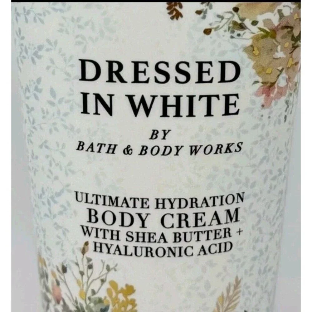 Bath and Body Works Dressed In White Body Cream New! 8 oz